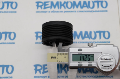 Ролик стеклоподъемника (катушка стеклоподъемника) 771607