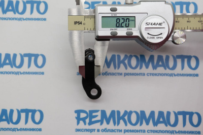 Фиксатор замка двери Fiat Linea (перед. прав.) 772404