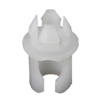 Клипса крепления тяги замка двери Ø 6 мм. 772584