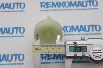 Ролик стеклоподъёмника (катушка стеклоподъемника) 770927