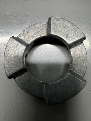 Стопор зеркала Mercedes Benz правый 772562