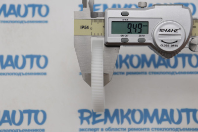 Шестерня червячной передачи электромотора стеклоподъемника 772474