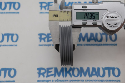 Ролик (катушка) стеклоподъёмника Mitsubishi Colt (перед. лев./прав.) 770884