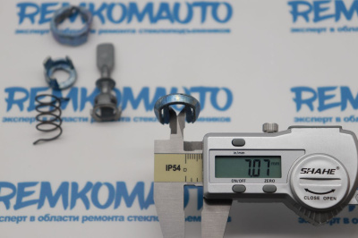 Ремкомплект личинки замка двери Skoda Fabia/Seat Cordoba/Ibiza 6K3837223A (перед. лев./прав.) 771681 Ремкомплект личинки замка двери Skoda Fabia/Seat Cordoba/Ibiza 6K3837223A (перед. лев./прав.) 771681