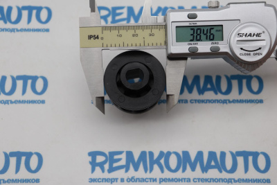 Ролик (катушка) стеклоподъёмника Mazda771165