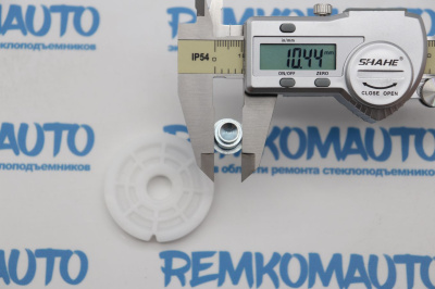 Обводной ролик стеклоподъёмника с клепкой 770879