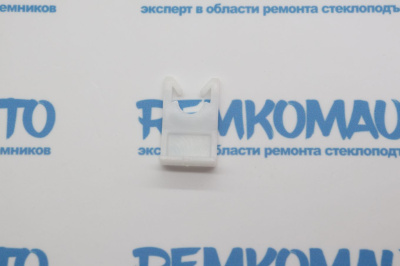 Фиксатор стекла стеклоподъёмника 771346