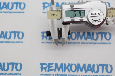 Фиксатор троса открывания двери 771461