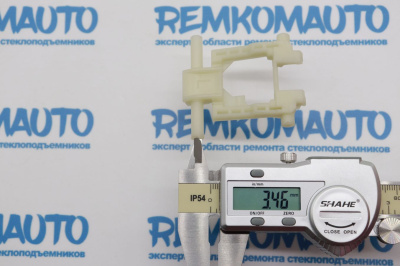 Фиксатор замка двери Volkswagen Caddy/Polo 4/Polo 5/Transporter T5/T6 772278