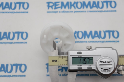 Ролик стеклоподъёмника (катушка стеклоподъемника) 771111