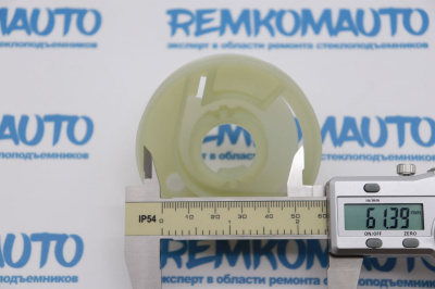 Ролик правой боковой сдвижной двери Volkswagen Transporter T5/T6 770171