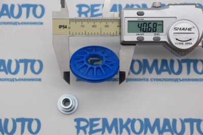 Обводной ролик стеклоподъемника с клепкой 770294