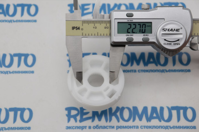 Ролик стеклоподъёмника (катушка стеклоподъемника) 770002