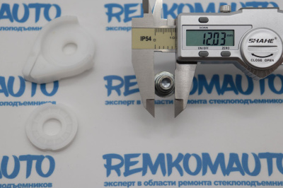 Обводной ролик стеклоподъёмника (комплект) 771143 Обводной ролик стеклоподъёмника (комплект) 771143