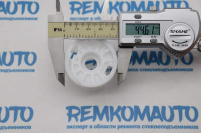 Ролик стеклоподъёмника (катушка стеклоподъемника) 770584