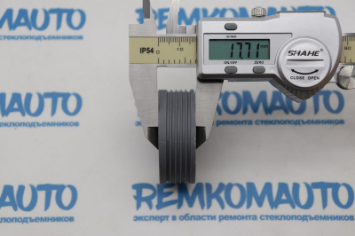 Ролик стеклоподъёмника (катушка стеклоподъемника) 770976