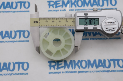 Ролик стеклоподъёмника (катушка стеклоподъемника) 770189