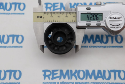 Ролик стеклоподъёмника (катушка стеклоподъемника) 772416