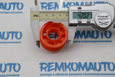 Ролик стеклоподъёмника (катушка стеклоподъемника) 771239