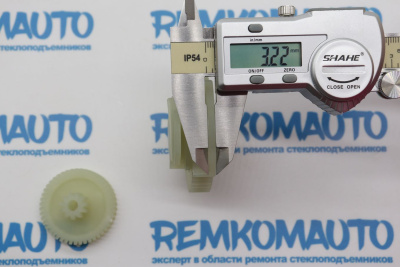 Шестерня вакуумного замка Land Rover Range Rover 772760