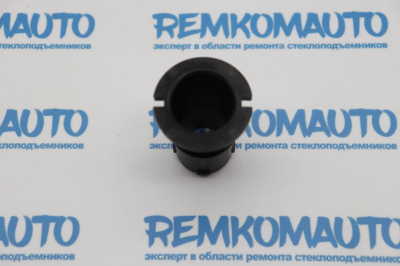 Кронштейн бокового зеркала двери Citroen C4 Picasso/C-Elysee/Peugeot 301 772846