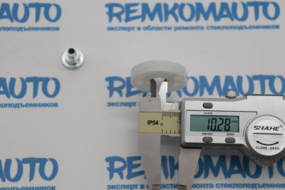 Обводной ролик стеклоподъёмника с клепкой 770999