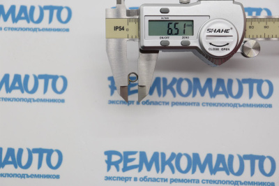 Пружина замка двери Mercedes Benz (перед./зад. лев.) 772518