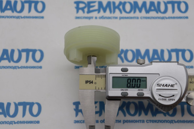 Ролик стеклоподъёмника (катушка стеклоподъемника) 770793