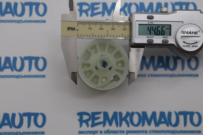 Ролик стеклоподъёмника (катушка стеклоподъемника) 776054