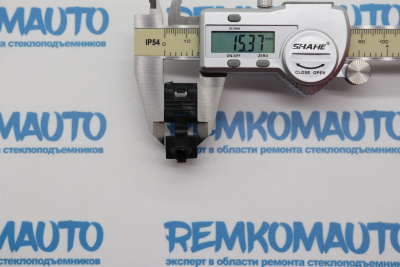 Фиксатор замка багажника Fiat Doblo 770919