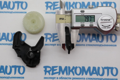 Ремкомплект личинки замка двери BMW (перед. лев.) 772365