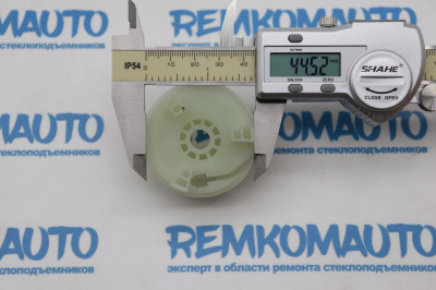 Ролик стеклоподъёмника (катушка стеклоподъемника) 771028