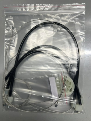 Ремкомплект стеклоподъёмника (трос+ролик) Tesla Model S 2012- (перед. лев.) 777527