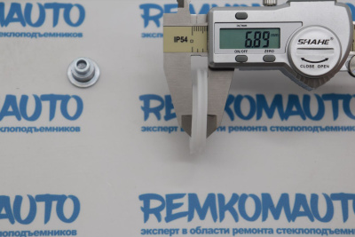 Обводной ролик стеклоподъёмника с клепкой 770877 Обводной ролик стеклоподъёмника с клепкой 770877