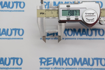 Фиксатор стекла стеклоподъёмника 771346