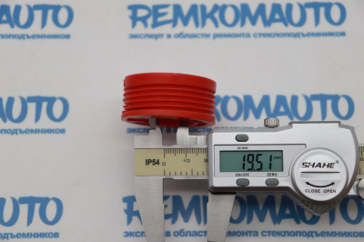 Ролик стеклоподъёмника (катушка стеклоподъемника) 771853