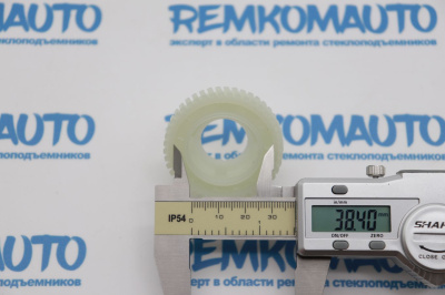 Шестерня люка крыши Land Rover Freelander 770671