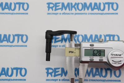 Фиксатор замка двери Fiat Linea (перед. лев.) 772403 Фиксатор замка двери Fiat Linea (перед. лев.) 772403