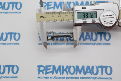 Шток личинки замка двери BMW 3-series E46 (перед. лев./прав.) 770645