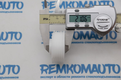 Ролик стеклоподъёмника (катушка стеклоподъемника) 770820