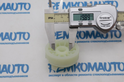 Ролик стеклоподъёмника (катушка стеклоподъемника) 771029
