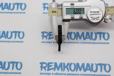 Фиксатор замка багажника Fiat Doblo 770892