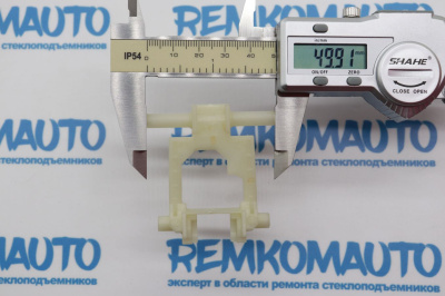 Фиксатор замка двери Volkswagen Caddy/Polo 4/Polo 5/Transporter T5/T6 772278