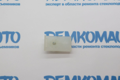 Фиксатор стекла стеклоподъёмника Ford Tourneo Custom (перед. лев./прав.) 772766