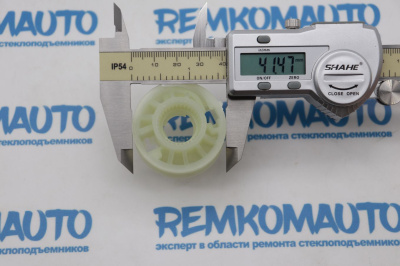 Ролик стеклоподъемника (катушка стеклоподъемника) 772107
