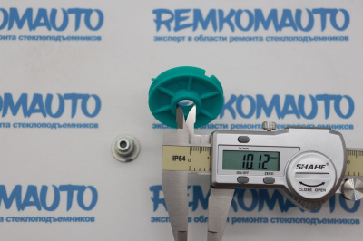 Обводной ролик стеклоподъёмника с клепкой 772493