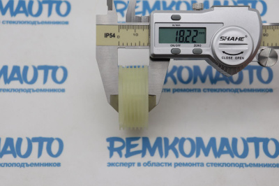 Ролик стеклоподъёмника (катушка стеклоподъемника) 772460