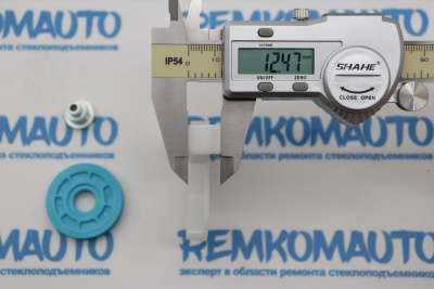 Обводной ролик стеклоподъемника (комплект) 770937