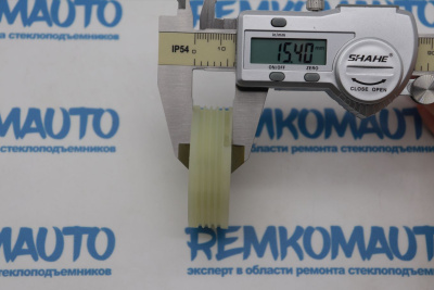 Ролик стеклоподъёмника (катушка стеклоподъемника) 771250