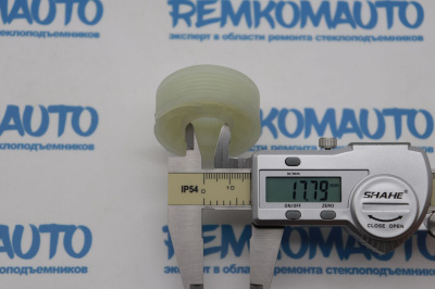 Ролик стеклоподъёмника (катушка стеклоподъемника) 771193